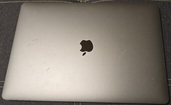 Apple Macbook Pro 15 2019, touchbar - 3