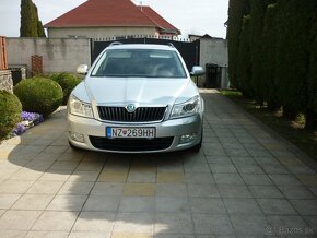 Škoda Octavia Combi 2.0 TDI CR DPF Ambiente - 6690€ - 3