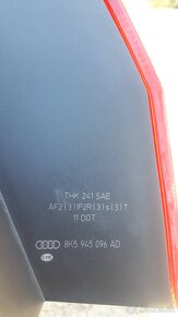 Predam prave zadne led svetlo Audi A4 2011 - 3