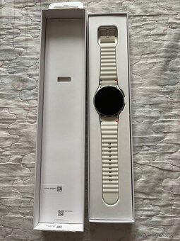 Samsung Galaxy Watch 7 40mm béžové - 3