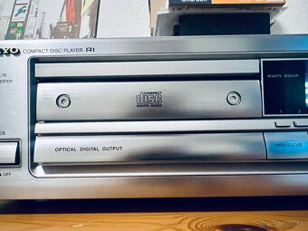 Onkyo cd player DX 6820 - 3