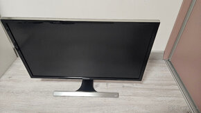 Predám 28" Samsung U28E590 - 3