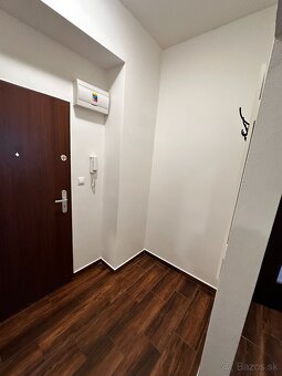 Na predaj 2i byt / BB Nám. L. Svobodu / 65,65 m² - 3