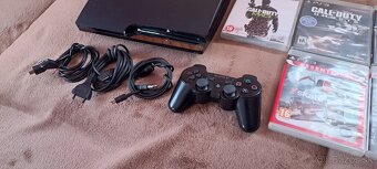 Ps3 slim s hrami - 3