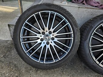 Zimne kolesa Mercedes C 5x112 r18  w206 s206 - 3