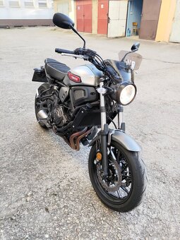 Yamaha XSR700 r. 2019 - 3