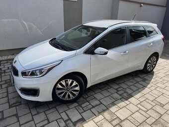 KIA CEED SW, PLATINUM, 1,6 CRDI, 3/2016, 160 150 KM - 3