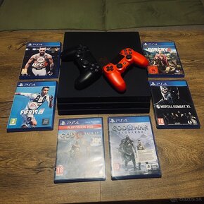 •PREPASTOVANÉ• PS4 Pro 1TB + 2 ovládače, 6 hier - 3