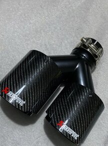 Nerezová - Koncovka výfku carbon  dizajn s logom akrapovič - 3