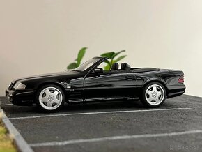 1:18 Mercedes-Benz SL73 AMG - OttOmobile - 3