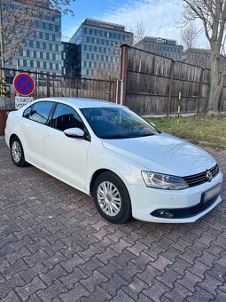 Volkswagen Jetta 1.6TDI - 3