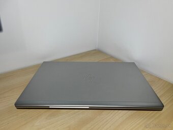 HP Elitebook 850 G5 + UltraSlim Docking station - 3