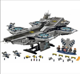 LEGO Super Heroes 76042 Shield Helicarrier - 3