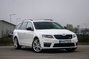 Škoda Octavia Combi 2.0 TDI RS - 3