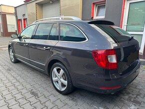 Škoda Superb elegance 3,6 V6, 4x4 DSG - 3