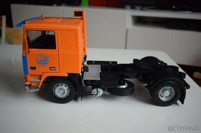 1:18 Volvo F12 Truck Deutrans year 1977 - 3