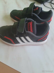 topanky Adidas 32 - 3