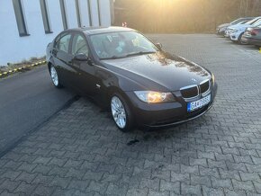 BMW E90 320i - 3