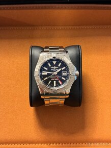 Breitling Avenger II GMT - 3