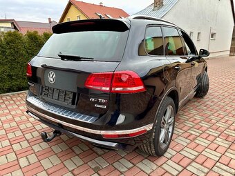 Volkswagen Touareg 3.0 TDI 193KW R-Line Facelift Panoráma - 3