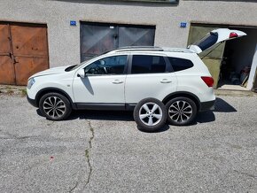 Nissan qashqai +2 - 3