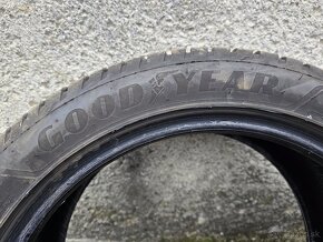 Predám 4x celoročné 225/45 R17 94W Goodyear Vector - 2021 - 3