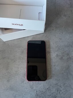 iPhone SE 2020 64GB Red - 3