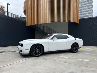 Predám Dodge Challenger 5.7 Hemi V8 2019 - 3