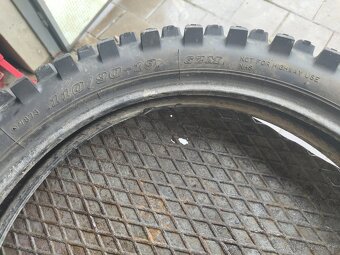 Predám motokrosovú pneumatiku Dunlop Geomax  110/90-19 - 3