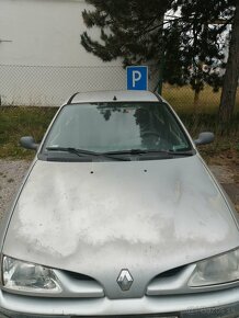 Predám Renault Megane na Náhradné diely - 3