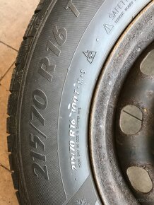 215/70 R16 zimne + disky 5x114.3 kia hyundai - 3