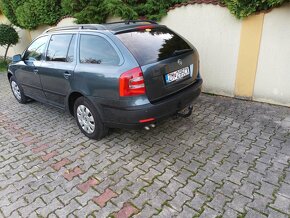 Škoda Octavia kombi 1,9 TDI 4x4 - 3