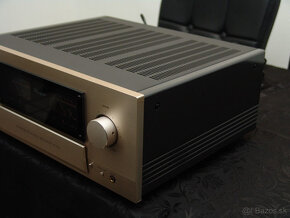 Accuphase E-550 - 3