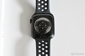 Apple Watch Series 7 45 mm - NIKE - 3