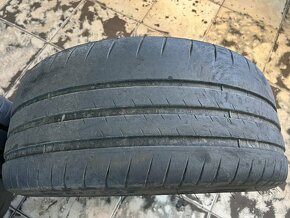 Michelin Cup 2 305/30 R20 a 245/35 R20 - 3