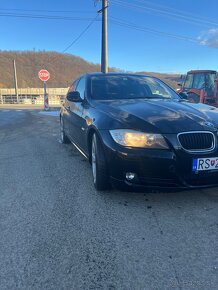 Predám BMW E90 318D - 3