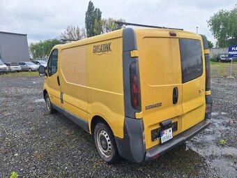 RENAULT TRAFIC 1,9DCI - 3