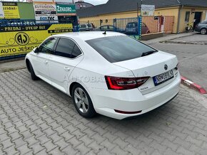 Škoda Superb 2.0 TDI 190k 4x4 Style DSG EU6 - 3