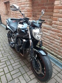 Motocykel Yamaha FZ 6S - 3