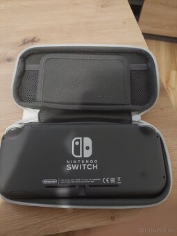 Nintendo switch lite - 3