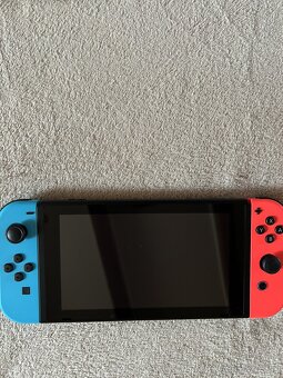 Nintendo Switch - 3