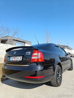 Škoda Octavia 2 1.9 TDI RS packet - 3