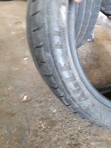 Good year 215/45R18 - 3