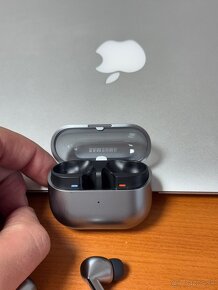 Samsung Galaxy Buds 3 Pro - 3