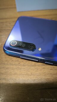 Xiaomi Mi 9 SE 64GB - 3