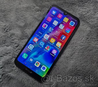 honor 8s - 3