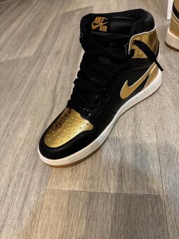 Jordan 1 Retro High OG 'Black Metallic Gold' 39 - 3