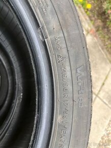 Zimne pnematikyu 215/50 R17 Nokian - 3