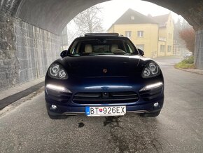 Porsche Cayenne - 3