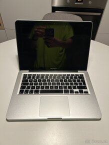 Apple MacBook Pro Mid 2009 - 3